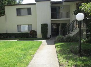 700 Starkey Rd APT 814, Largo, FL 33771