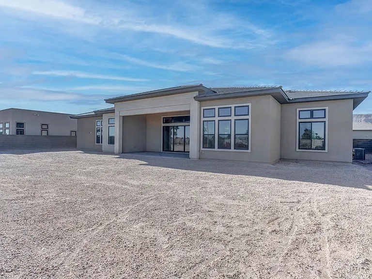 4778 Outlook Peak St — Photo 59
