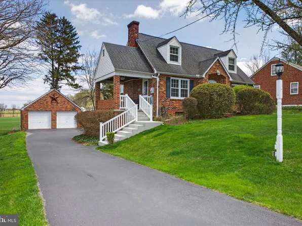 575 Church St, Landisville, PA 17538