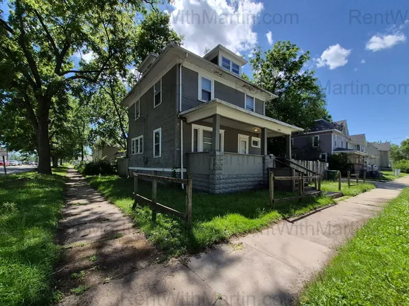 1128 Mulberry St, Waterloo, IA 50703