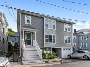 7 Commonwealth Ter #2, Swampscott, MA 01907