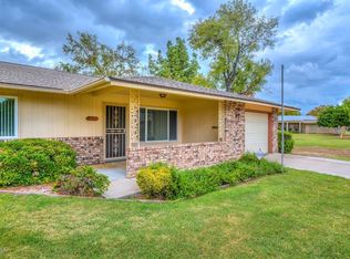 15624 N 98th Ave, Sun City, AZ 85351