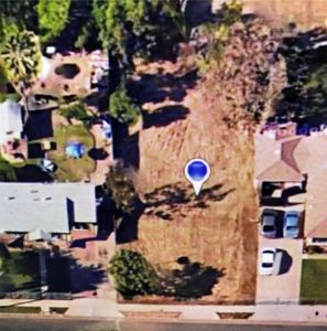 72 W Beechwood Ave, Pinedale, CA, 93650
