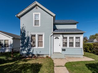 602 May St, Waukegan, IL 60085