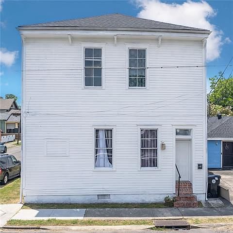 1st image of 347 Elmira Ave