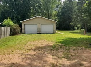 424 Tesserville Rd, Nekoosa, WI 54457