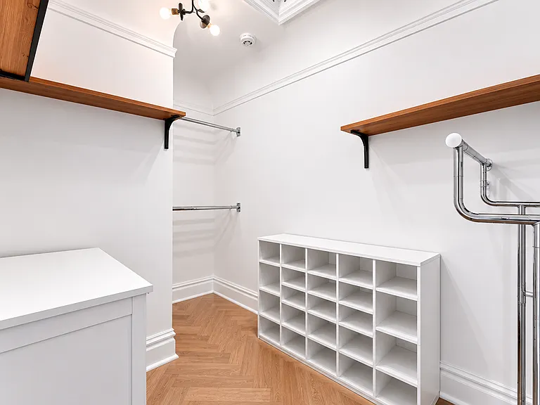 54 Auburn St #1 — Photo 11