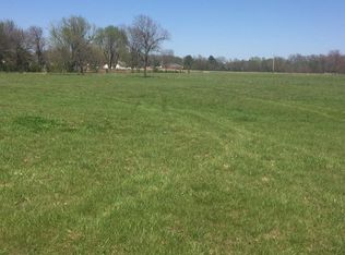 W Main St, Gentry, AR 72734