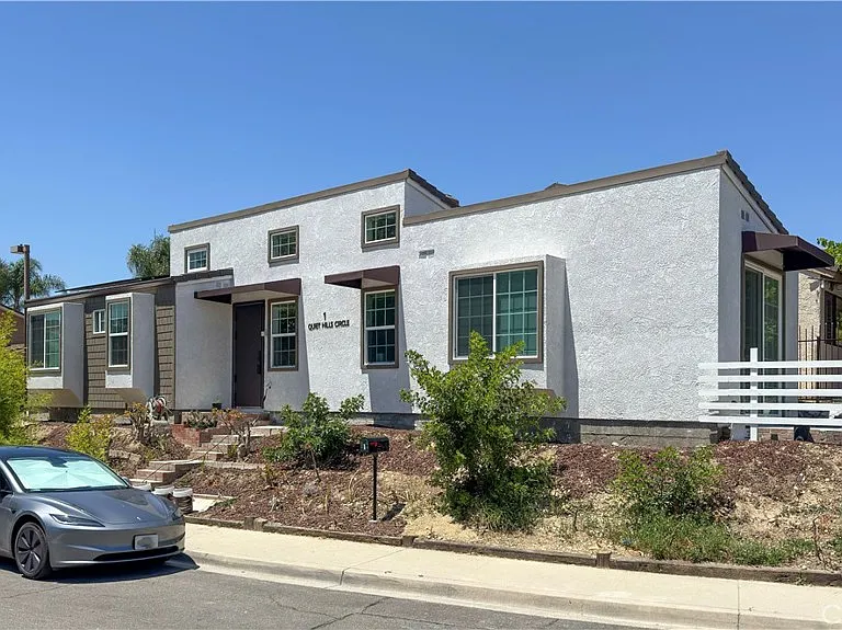1 Quiet Hills Cir — Photo 2