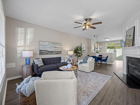 4th image of 1703 Sorrell Brook Way