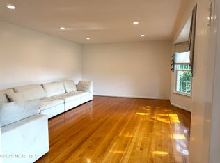 28 Ridge Rd, West Long Branch, NJ 07764