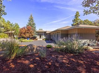 10109 Cinnamon Teal Dr, Klamath Falls, OR 97601