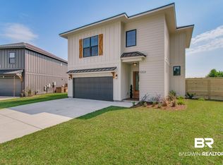 7032 Lake View Dr, Gulf Shores, AL 36542