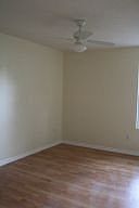 2nd image of 2134 Ashland St