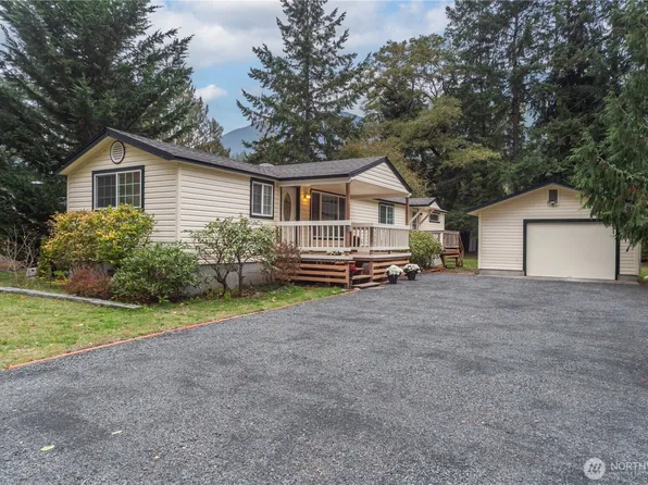 121 Mustang Lane, Brinnon, WA 98320