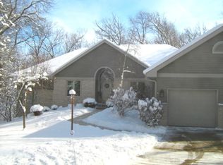 5378 Reeve Rd, Mazomanie, WI 53560