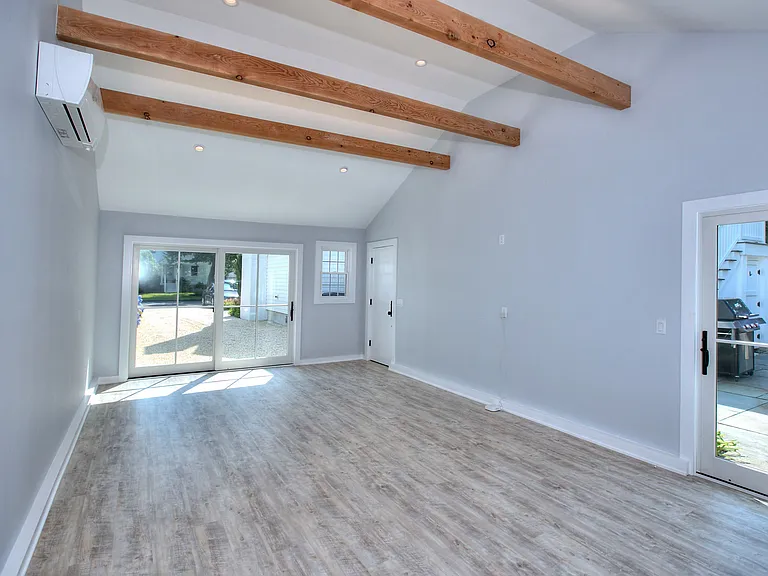 537 Penfield Rd — Photo 30