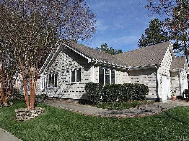 3 bed, 2.0 bath, 1238 sqft, $1,780 — Photo 1