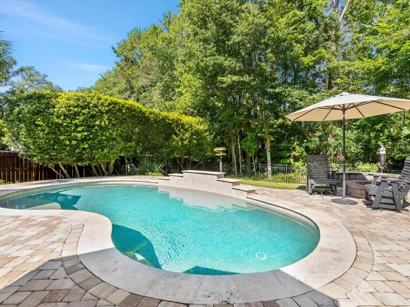 2620 Lohr Dr, Mount Pleasant, SC 29466