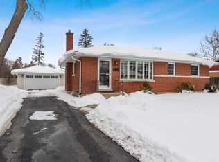 10 6th St, Downers Grove, IL 60515