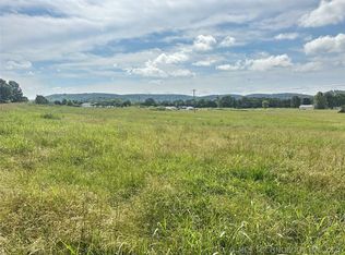 21001 E Steely Hollow Rd, Tahlequah, OK 74464