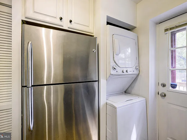 1403 E Abingdon Dr #2 — Photo 14