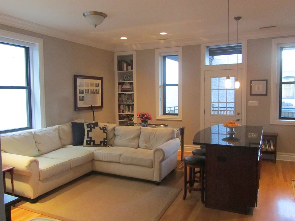 1st image of 1711 N Crilly Ct APT 3