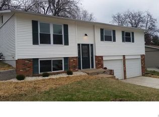 1121 Yorktown Dr, Saint Charles, MO 63303