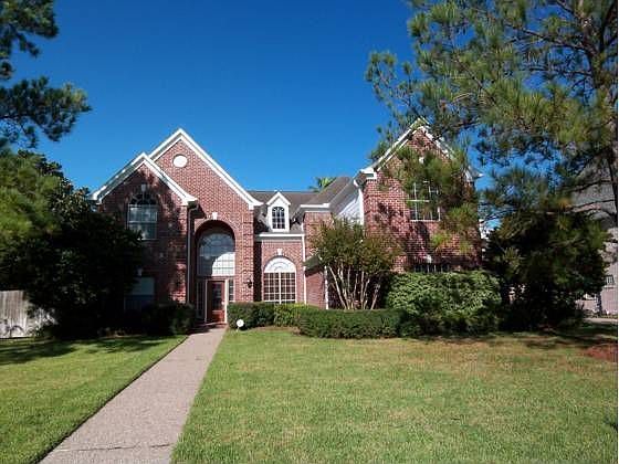 1st image of 20014 Sky Hollow Ln