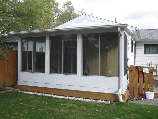 2nd image of 189 Parkedge Ave