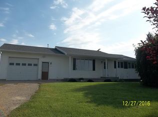 7551 W Henderson Rd, Elsie, MI 48831