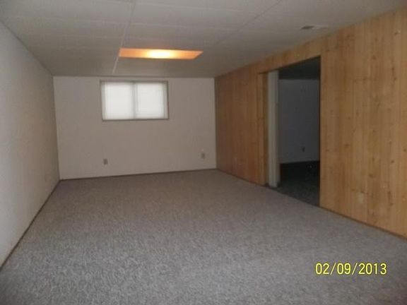 5th image of 950 Round Oak Ct