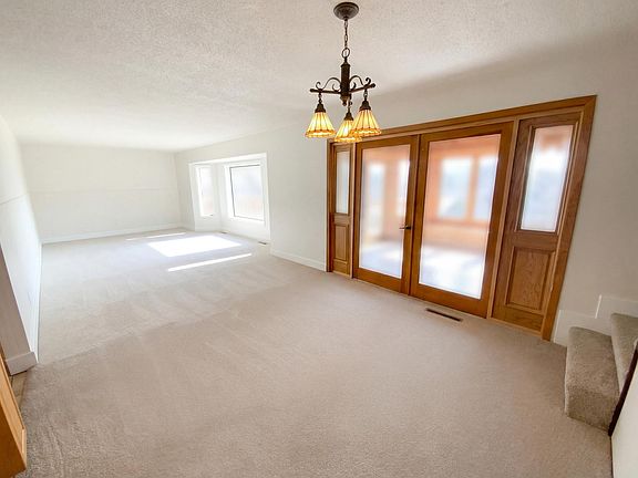 3rd image of 510 24th St SW