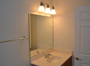 7099 Juniper Ct, Spring Lake, MI 49456