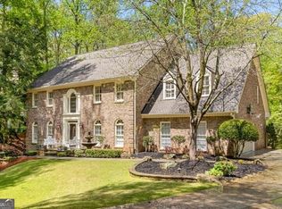 9320 Bluffwind Chase, Roswell, GA 30076