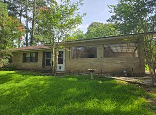 308 Iris Park Dr, Pineville, LA 71360