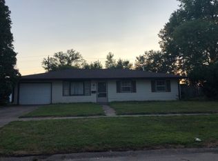 4721 47th St, Moline, IL 61265