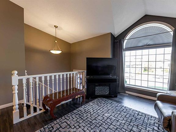 3rd image of 157 E Rispler Way