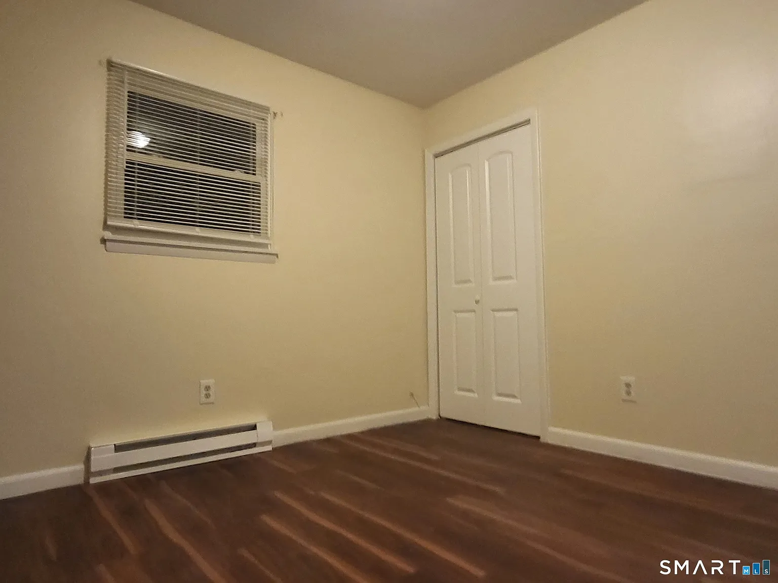 3 bed, 1.0 bath, 1920 sqft, $1,750 — Photo 4