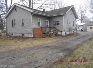 3033 Adams Rd, Niles, MI 49120