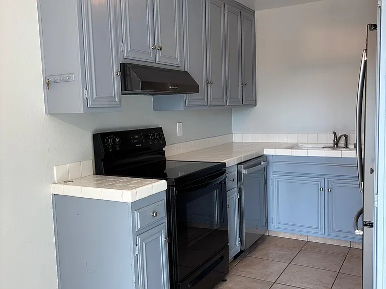 1729 Regency Way #C — Photo 4