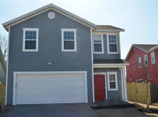 2415 SW Arbor Rd, Bentonville, AR 72712