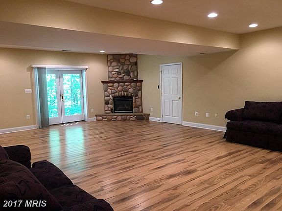 Couches can stay or be removed