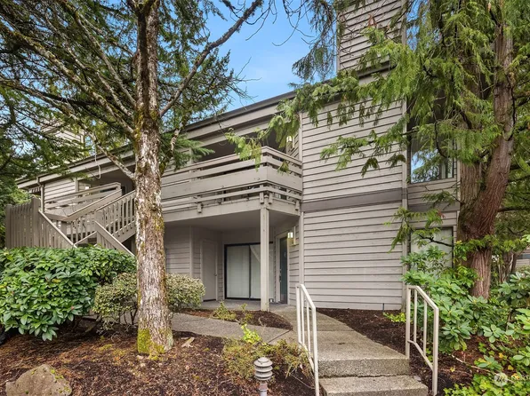 1336 Bellevue Way NE #2, Bellevue, WA 98004