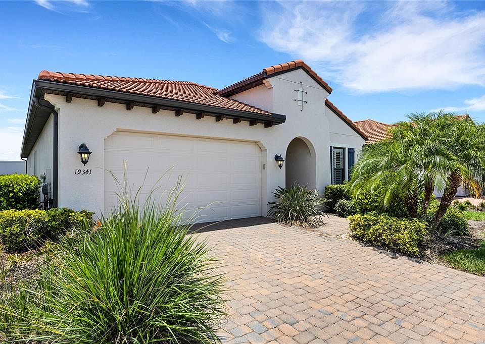 1st image of 19341 Nearpoint Dr