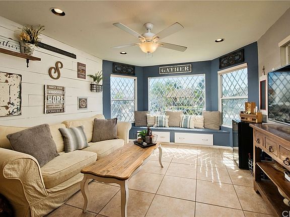 2nd image of 27721 Laurel Creek Cir
