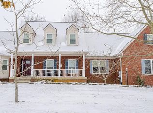 220 Fields Ln, Simpsonville, KY 40067
