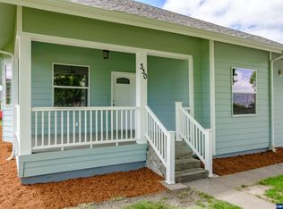 330 W 3rd St, Halsey, OR 97348