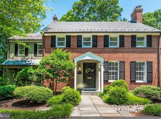 8201 Rayburn Rd, Bethesda, MD 20817