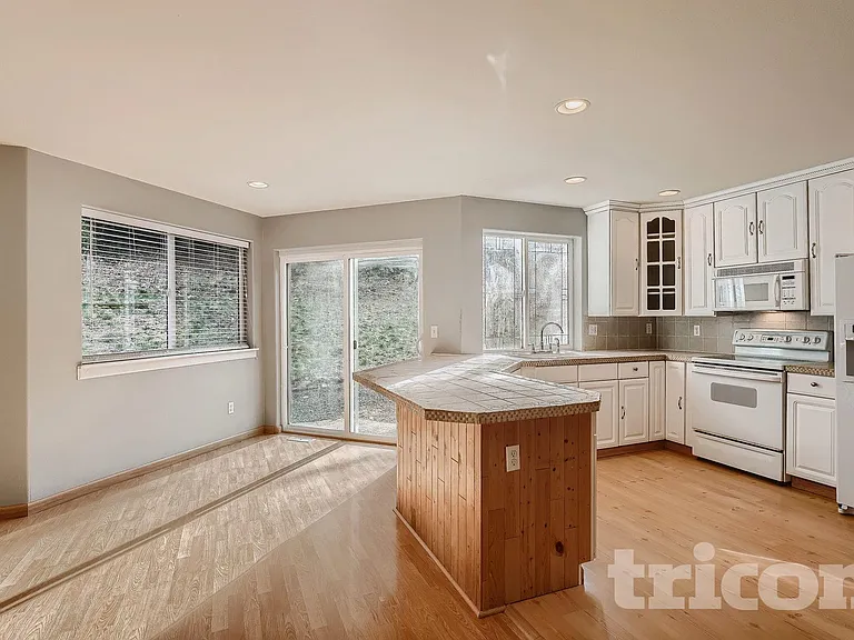 18911 101st Street Ct E — Photo 15